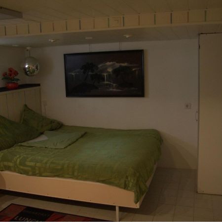 Gaestezimmer Juelich Вайль-на-Рейне Экстерьер фото